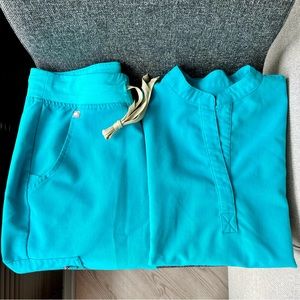 FIGS SCRUB SET TEAL Zamora Joggers Size XSP and Rafaela Top XXS